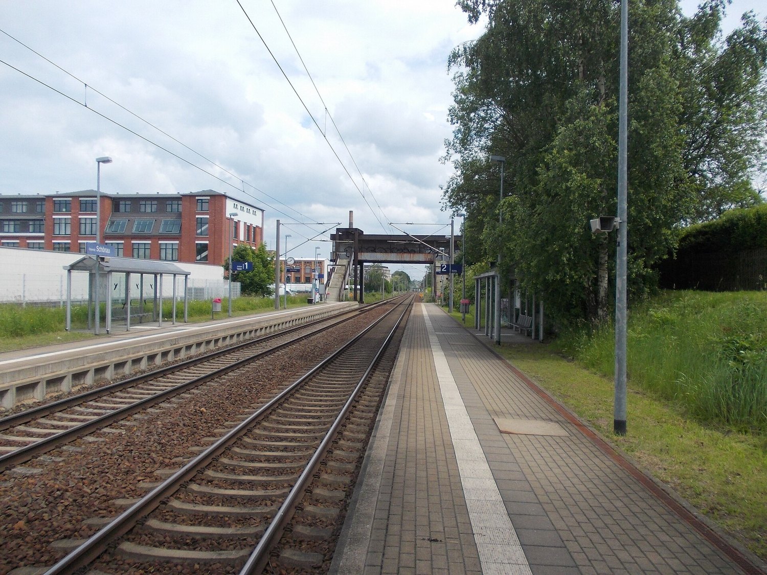Railway at Chemnitz-Schönau station