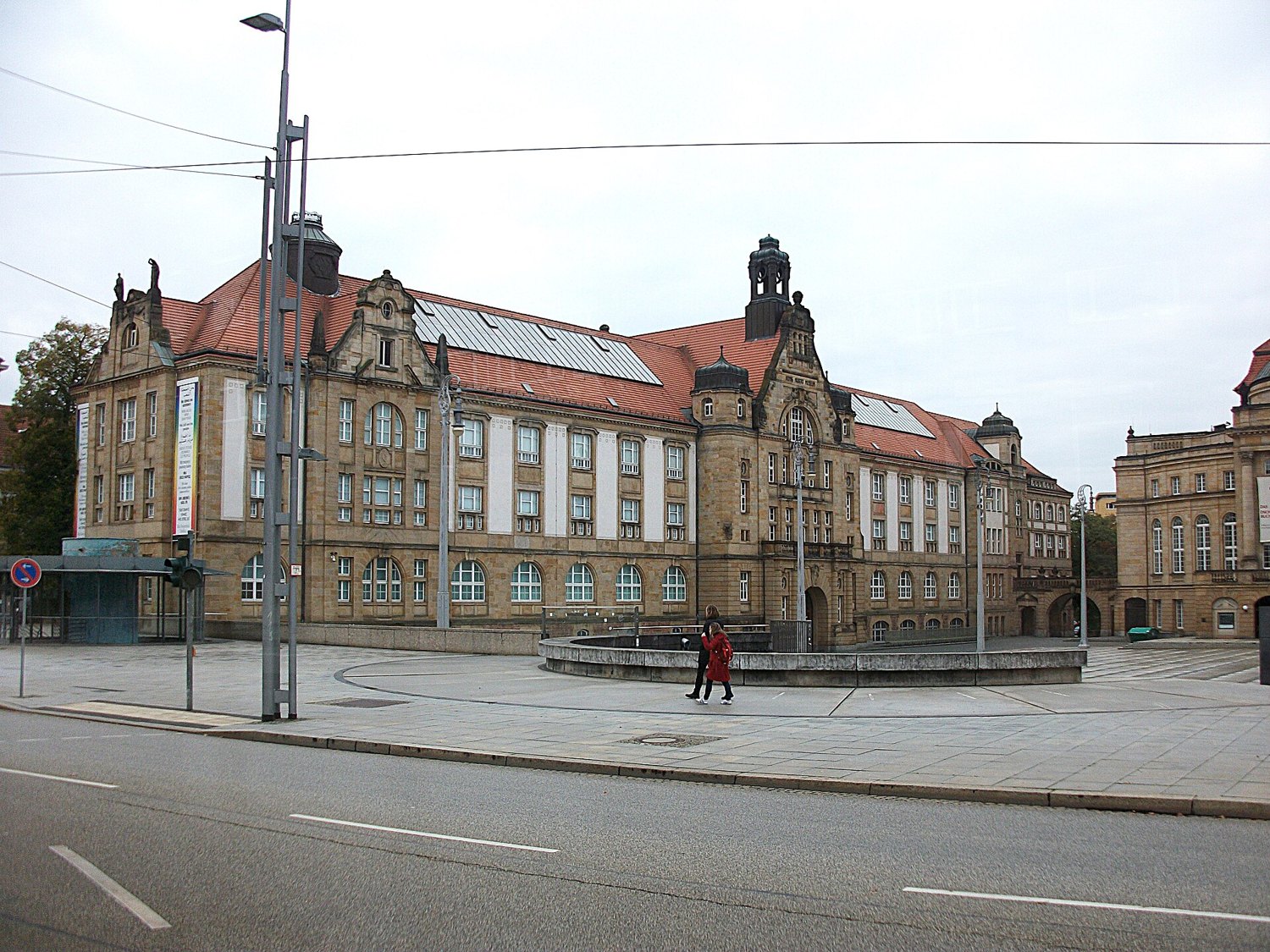 König-Albert-Museum on Theaterplatz